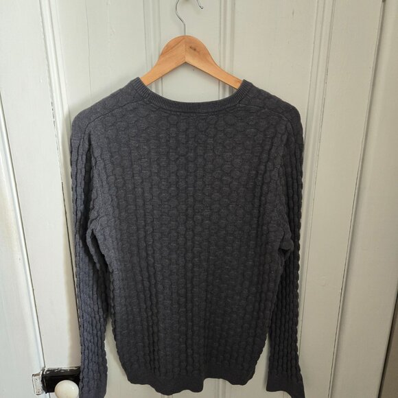Grey Honeycomb H & M Men's Sweater (22" PTP) - Picture 5 of 7